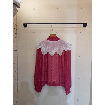 6144148500蕾花開扣衫