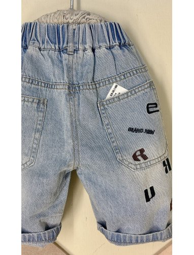 潮流刺繡設計的兒童休閒牛仔短褲
