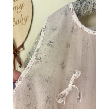 多層次碎花洋裝